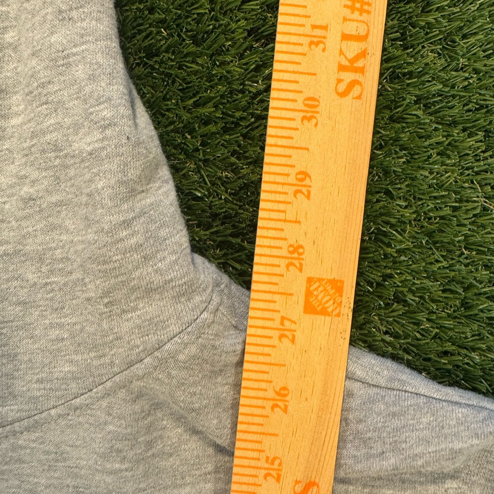 Gray Dungeons and Dragons Hoodie - Picture 5 of 5